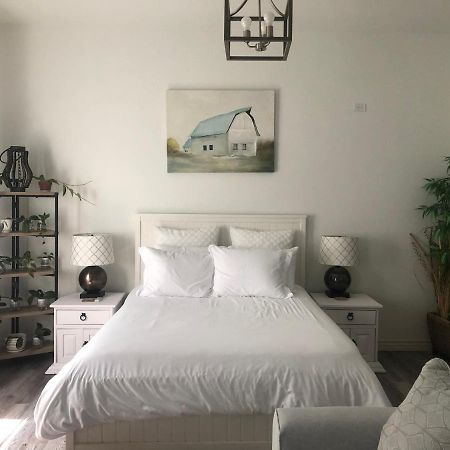 Beautiful Private Casita/Guesthouse W/ Kitchen, Access To Pool/Spa グッドイヤー エクステリア 写真